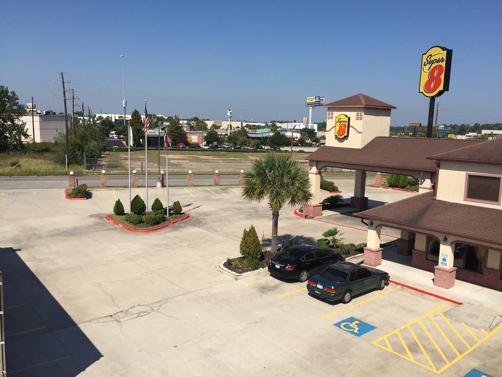 Super 8 By Wyndham Humble - Atascocita - Fm 1960 I-69 Hotel Exterior photo