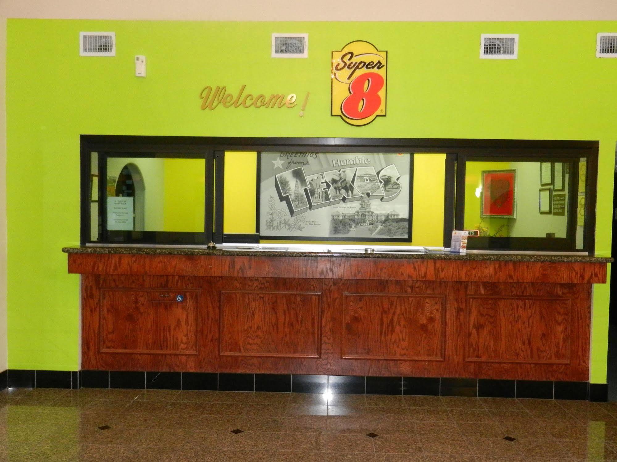 Super 8 By Wyndham Humble - Atascocita - Fm 1960 I-69 Hotel Exterior photo